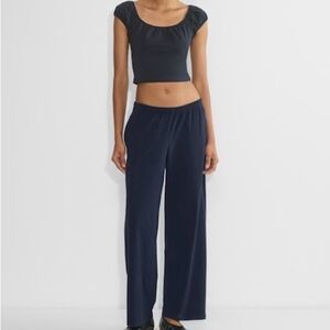 TNA Aritzia Navy Straight Leg Pants